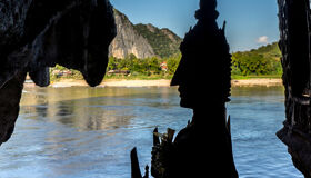 Capture the vibrant beauty of Pak Ou in the dry season